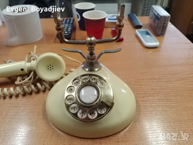 Ретро телефон с шайба , снимка 4 - Антикварни и старинни предмети - 53649042
