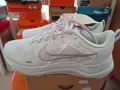 Nike оригинални маратонки, снимка 1