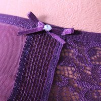 Луксозни бикини в лилав цвят. Комбинация на тюл и дантела. Имат памучна част в интимната област, снимка 2 - Бельо - 34766728