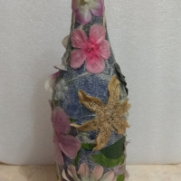 Бутилка с цветя - декупаж, ръчна изработка, снимка 1 - Други стоки за дома - 44748162