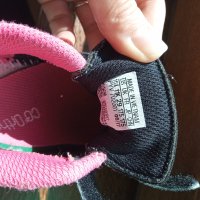 Маратонки Adidas за момиче , снимка 2 - Детски маратонки - 40163857