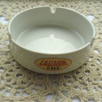 Продавам керамичен пепелник на марката Lazzarin, снимка 1 - Други стоки за дома - 41875905