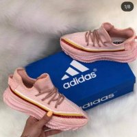 Дамски обувки Adidas , снимка 1 - Маратонки - 40228352