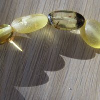 Ластична гривна от първокласен балтийски кехлибар, снимка 8 - Гривни - 39388441
