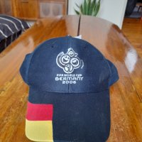 Стара шапка Fifa World Cup Germany 2006, снимка 1 - Други ценни предмети - 39593811
