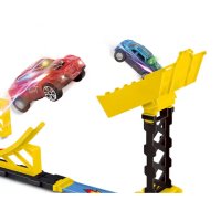 Играчка състезателно трасе с колички, снимка 4 - Коли, камиони, мотори, писти - 42661149