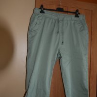 Светло зелен 7/8 панталон, снимка 1 - Къси панталони и бермуди - 42011846