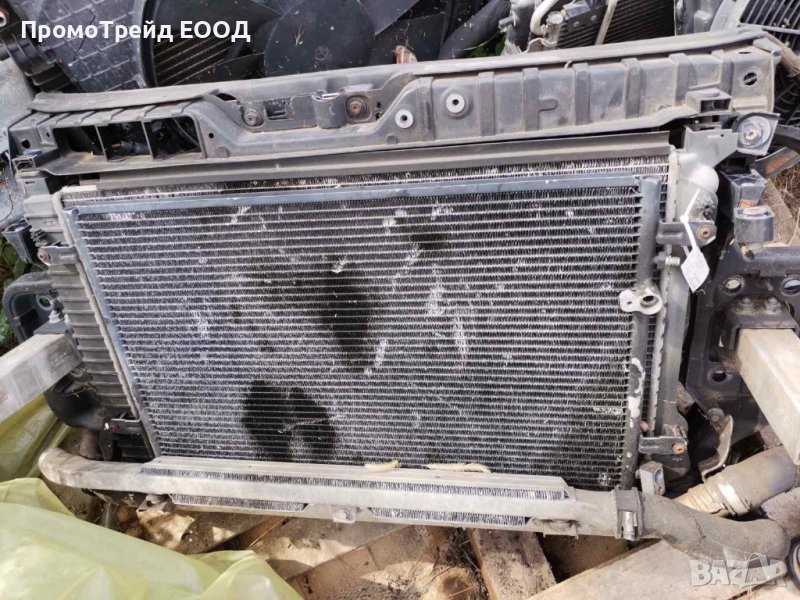 Воден радиатор очиларка Стойка буфери Ауди А6 Ц6 С6 4Ф Audi A6 C6 4F A271121N-100, снимка 1