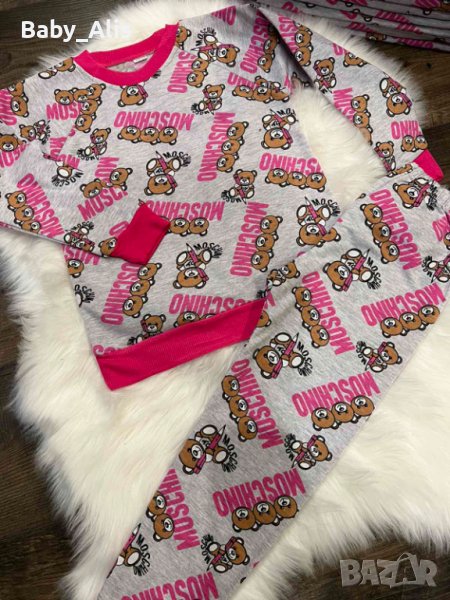 Ново!Детски екип "Moschino", снимка 1