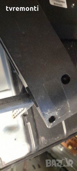 Стойкa за телевизор TCL модел 32S615, снимка 1