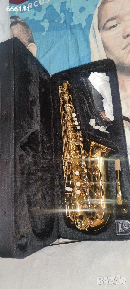 Алт саксофон-чисто нов, снимка 1