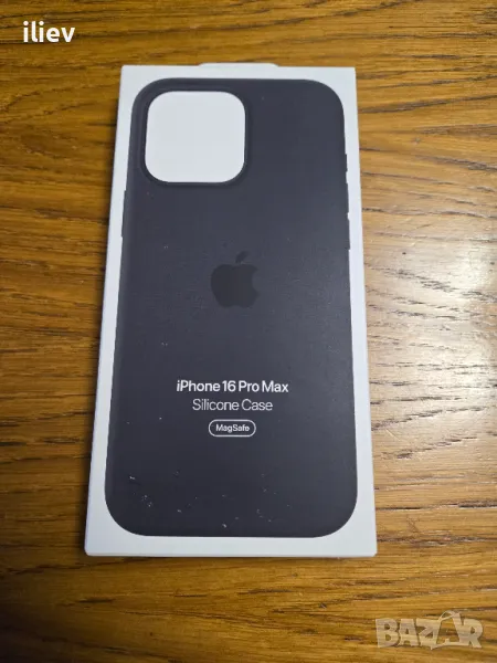 Оригинален Силиконов Калъф за iPhone 16 Pro Max, Silicone Magsafe Case,Черен, снимка 1