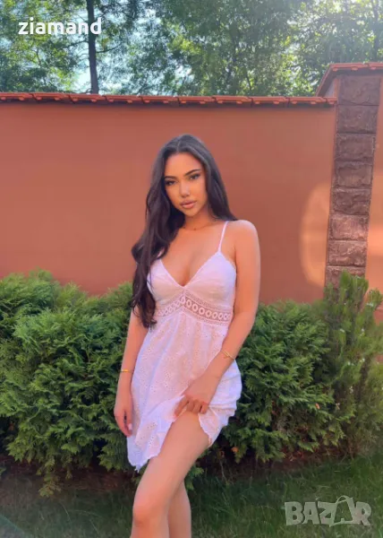 Бяла лятна рокля с бродерия, снимка 1