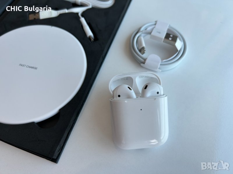 Apple AirPods 1st Generation + ПОДАРЪК безжично зарядно устройство  , снимка 1