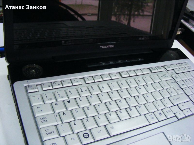 Лаптоп за части Toshiba Satellite P200D, снимка 1