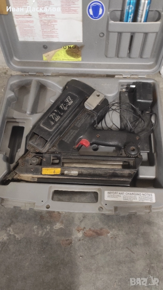 Пистолет за пирони, снимка 1