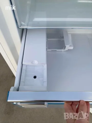 Фризер Bosch Инверторен мотор 400 литра, снимка 8 - Фризери - 48820458