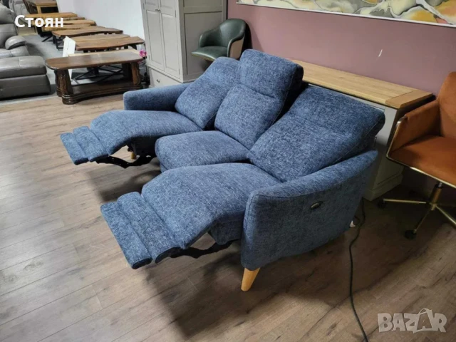 Сив диван от плат тройка с електрически релаксиращ механизъм, снимка 3 - Дивани и мека мебел - 50887320