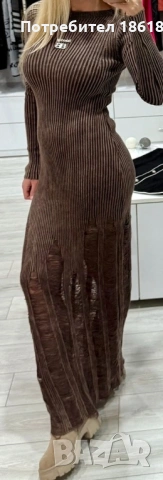 Жестока рокля BALENCIAGA, снимка 2 - Рокли - 53725620