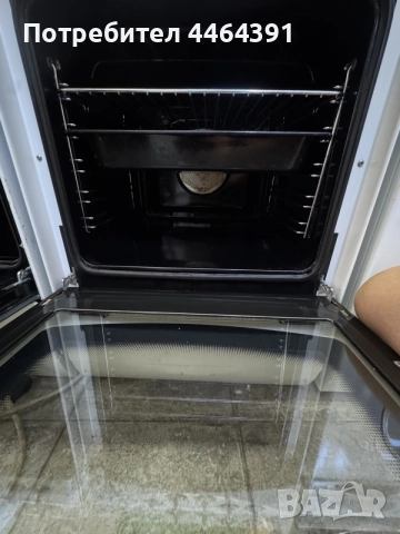 Готварска печка обикновенни котлони INDESIT , снимка 7 - Печки, фурни - 55962373