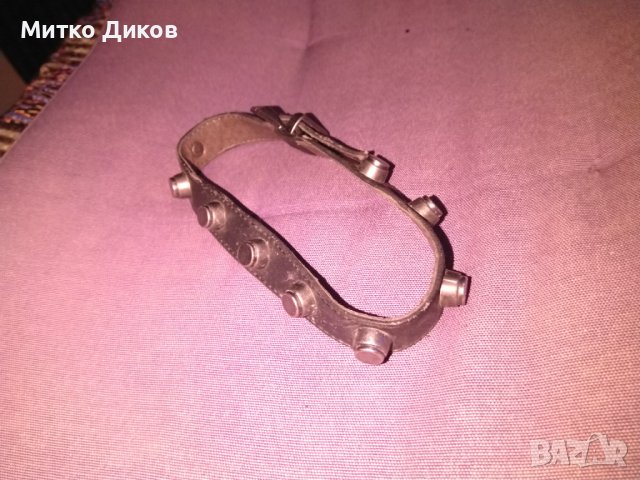 Нашийник за куче с ред метални шипове Kilah марков 41см, снимка 4 - За кучета - 38761723