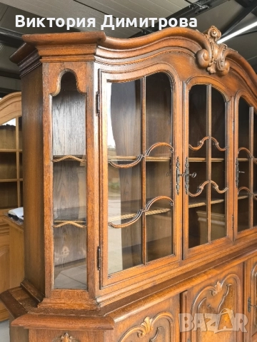 Витрина Chippendale , снимка 6 - Секции и витрини - 52081010