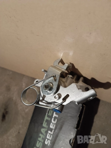 Заден ляв спирачен апарат, снимка 4 - Части - 52794045