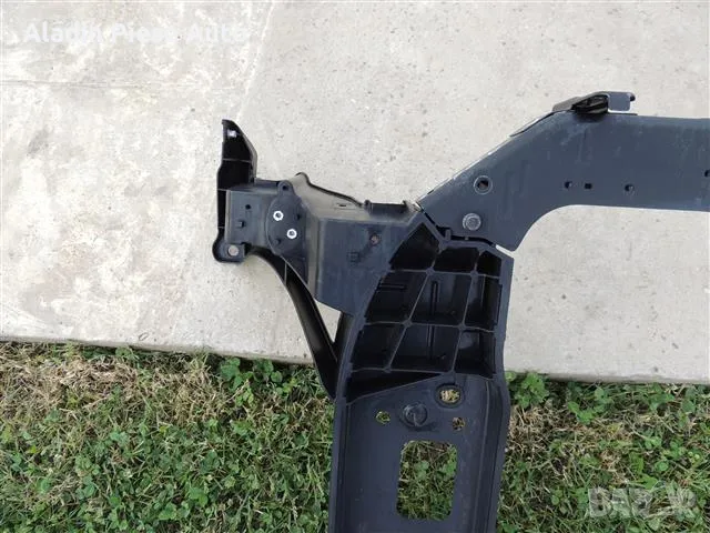 Преден панел, Trager Kia Sportage година 2016 2017 2018 2019 2020 2021 код 64101F000, 64110F1000 , снимка 2 - Аксесоари и консумативи - 50428930