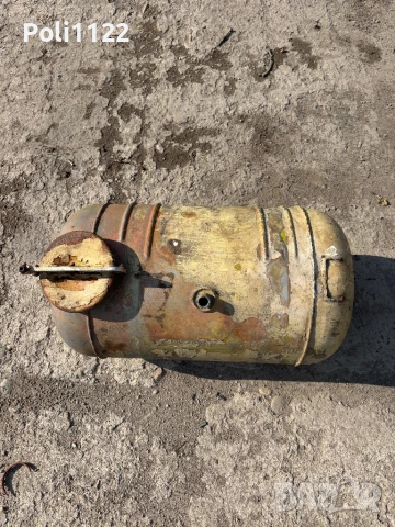 Резервоар от самолет, снимка 4 - Антикварни и старинни предмети - 50508788