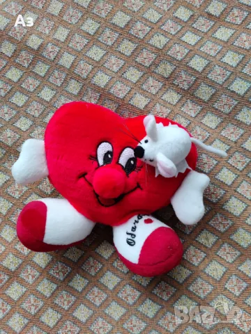 Продавам Плюшен сувенир Сърце - нов, снимка 5 - Декорация за дома - 48610413