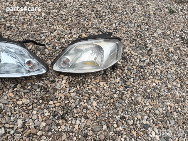 ляв и десен фар за фолксваген фокс VOLKSWAGEN FOX, снимка 3 - Части - 38529791
