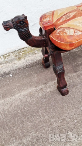 Винтидж табуретка-камилско седло, снимка 2 - Дивани и мека мебел - 53721644