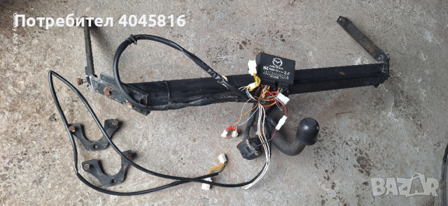 теглич за мазда 2