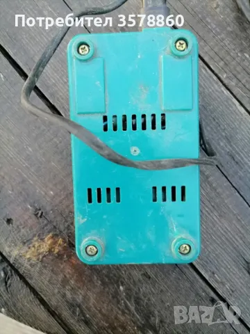 Зарядно устройство за макита, снимка 4 - Винтоверти - 48020969