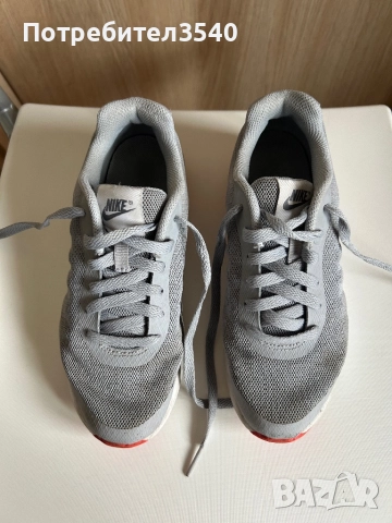 Дамски маратонки Nike, снимка 6 - Маратонки - 45058096