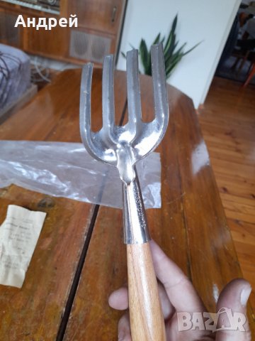 Стар цветарски,градинарски инструмент, снимка 5 - Антикварни и старинни предмети - 42134268