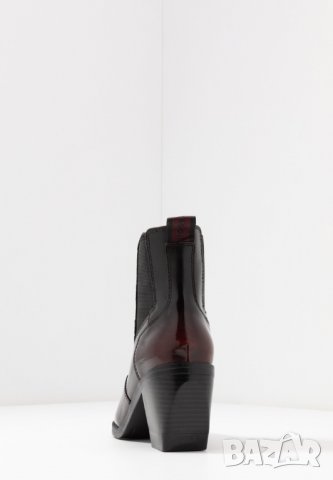 Нови и намалени G-Star Tacoma Boots Dk Bordeaux Дамки Боти Естествена Кожа Номер 40 отговарят на 39, снимка 16 - Дамски боти - 34100469