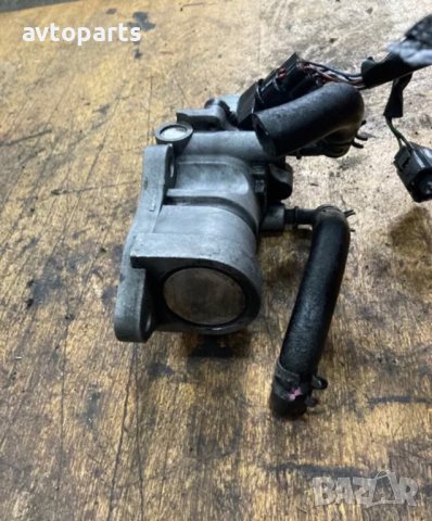 Toyota avensis verso 2005година 2.0d4d EGR Клапан, снимка 4 - Части - 40611246