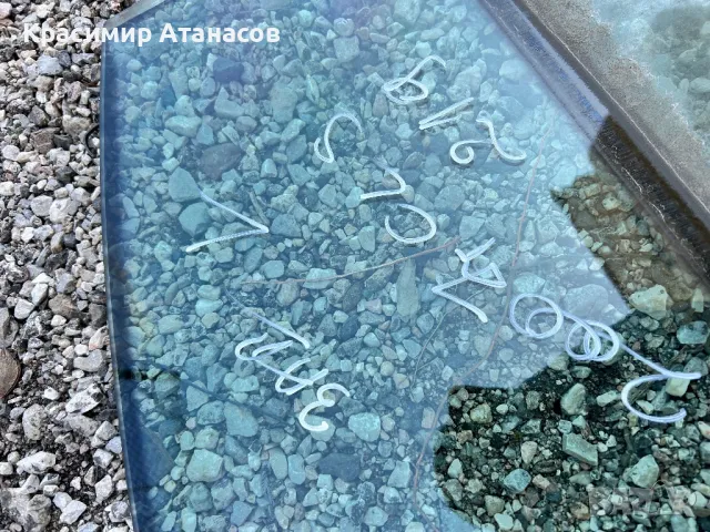 Странично стъкло задно ляво за Мерцедес CLS. W219. 2007г, снимка 2 - Части - 49428252