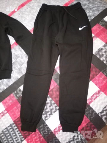 Ватиран мъжки екип Найк Nike , снимка 3 - Спортни дрехи, екипи - 52816839