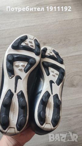 Nike. Футболни бутонки. 40, снимка 3 - Футбол - 35927290