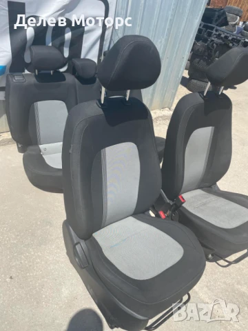 Седалки салон за Hyundai I10 1.0 MPI, 67 кс., 5 ск., двигател G3LD, 2023, Хюндай И10, 1.0 МПИ, 67 кс, снимка 5 - Части - 50934990