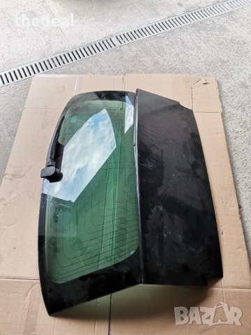 Pegeout 407/ задно стъкло, багажник, снимка 2 - Части - 41437713