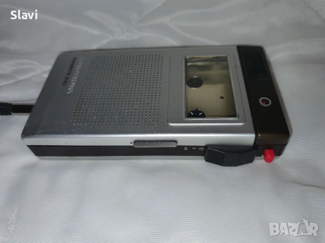 диктофон GRUNDIG stenorette 2020, снимка 4 - Радиокасетофони, транзистори - 51525465