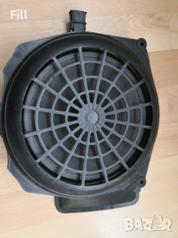 Audi A4 B7 Subwoofer Speaker 8E5035412D, снимка 2 - Части - 53784378