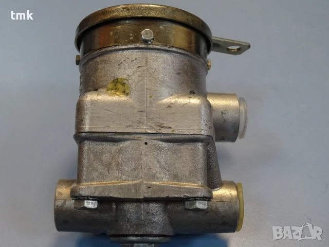 Пневматичен спирачен клапан PAL 443 612 302 000 Brzdic privesu tatra T-148 MTS LIAZ, снимка 9 - Части - 50938965