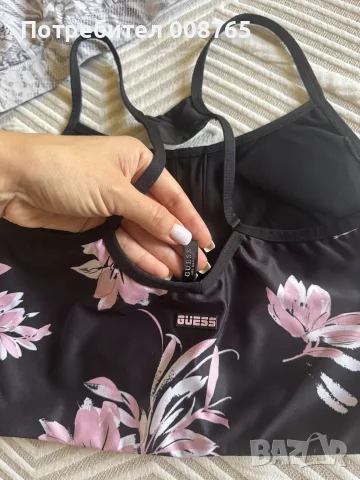 Спортно бюстие Guess, снимка 2 - Потници - 55811422