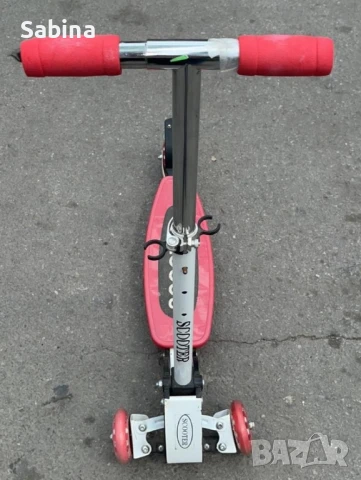 Детски скутер с възможност за регулиране на височината и светещи колелета, снимка 14 - Други спортове - 50198402