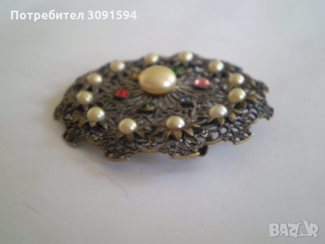 красива ретро брошка със перли и стъкло, снимка 2 - Антикварни и старинни предмети - 34837814
