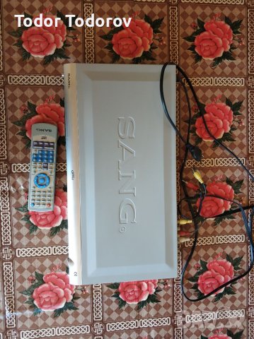 DVD player Sang , снимка 1 - Приемници и антени - 41415845